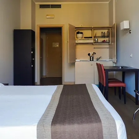 Regal 3*